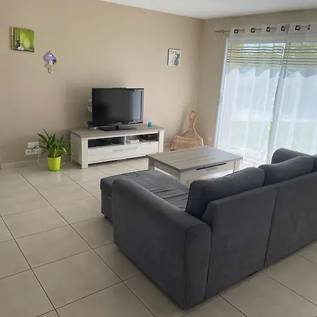 Maison Individuelle Holiday home *