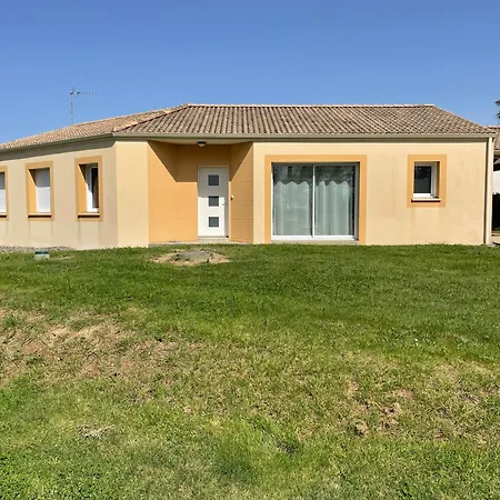 Holiday home Maison Individuelle *